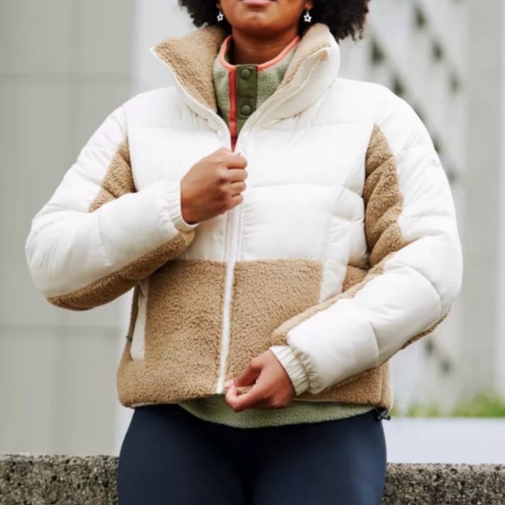 Columbia Women's White and Tan Puffer Jacket